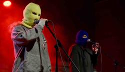 Rusia declara “extremista” al grupo de punk Pussy Riot