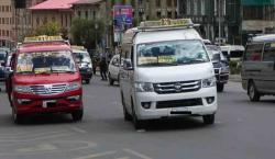 Choferes de La Paz insisten en un pasaje de Bs 4,50: La Alcaldía responde con un rotundo “no”