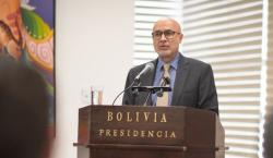 “Bolivia ha comenzado a ponerse de pie, le duela a quien le duela”, afirma el ministro Lupo