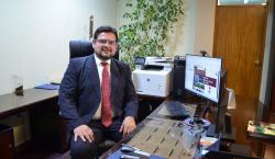 Jorge Akamine asume como nuevo director del Instituto Nacional de Estadística