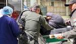 Rescatan a policía que permanecía retenido por manifestantes en El Alto