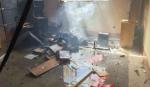 Incendian y saquean subalcaldía en El Alto; gobierno dice que violentos buscan sabotear el diálogo