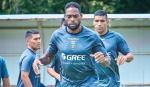 Blooming busca levantarse a costa de Always Ready  