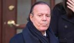 Julio Iglesias enfrenta nueva denuncia de exempleadas por presunta agresión sexual
