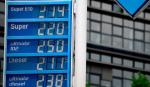 Alemania aprueba rebajar el precio de los combustibles