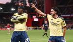 Arsenal vence al Forest y no le pierde pisada al City