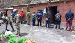 Aprehenden a 22 personas y hallan armas y explosivos en operativo contra la minería ilegal en Sorata