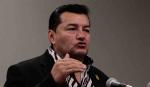 Mientras la Policía lo busca, Jhonny Fernández denuncia persecución política
