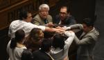Organizaciones políticas rechazan el procedimiento de reelección de Roberto Castro en Diputados